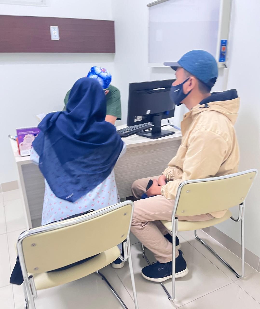 Pendaftaran dan konsultasi pasien